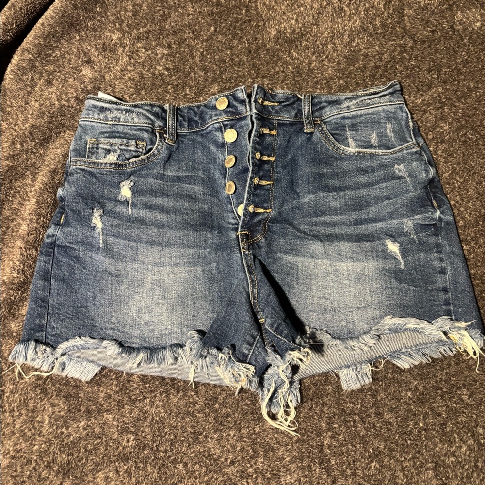 VERVET SHORTS